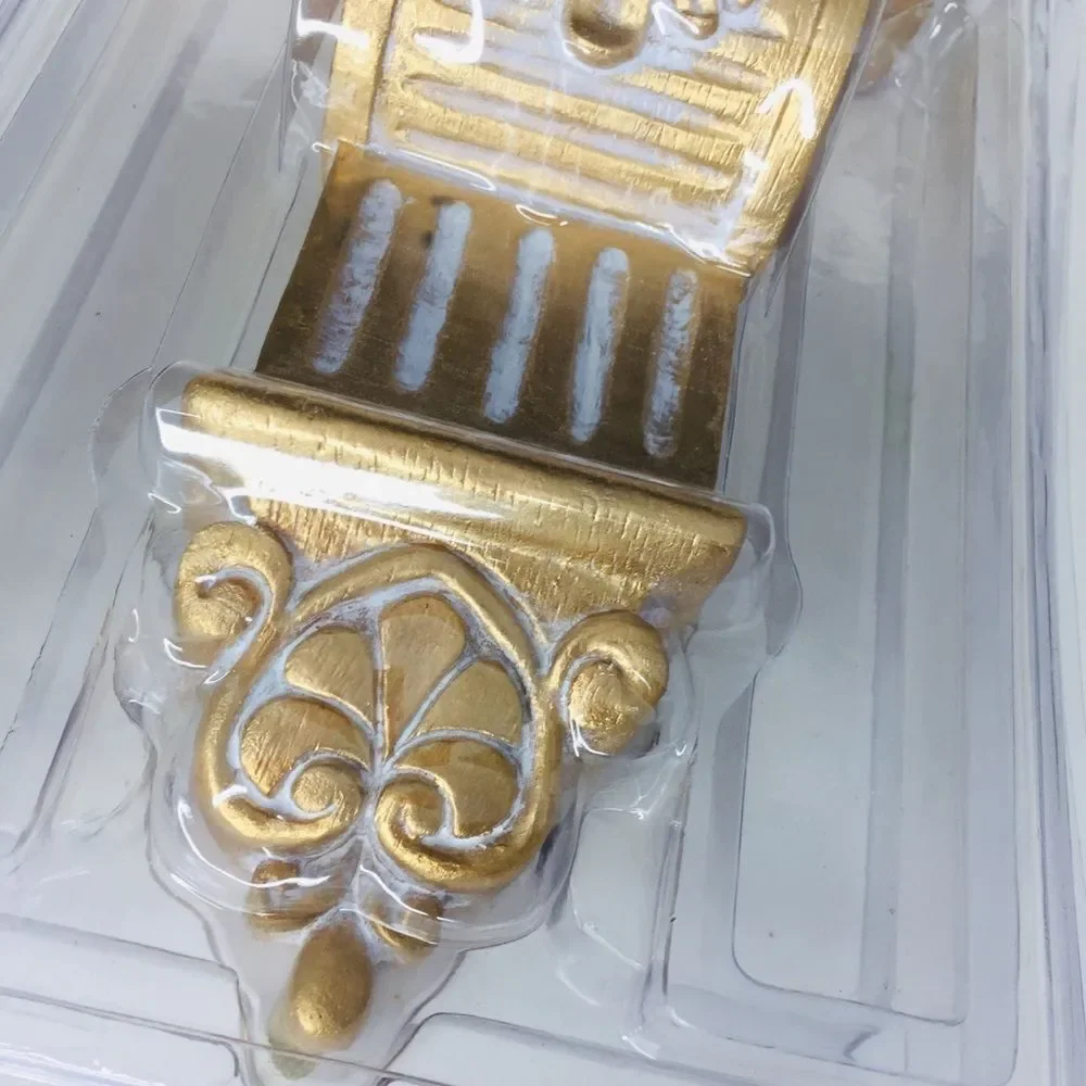 Kirsch Oak Decorative Sconce Victorian Washed Gold
